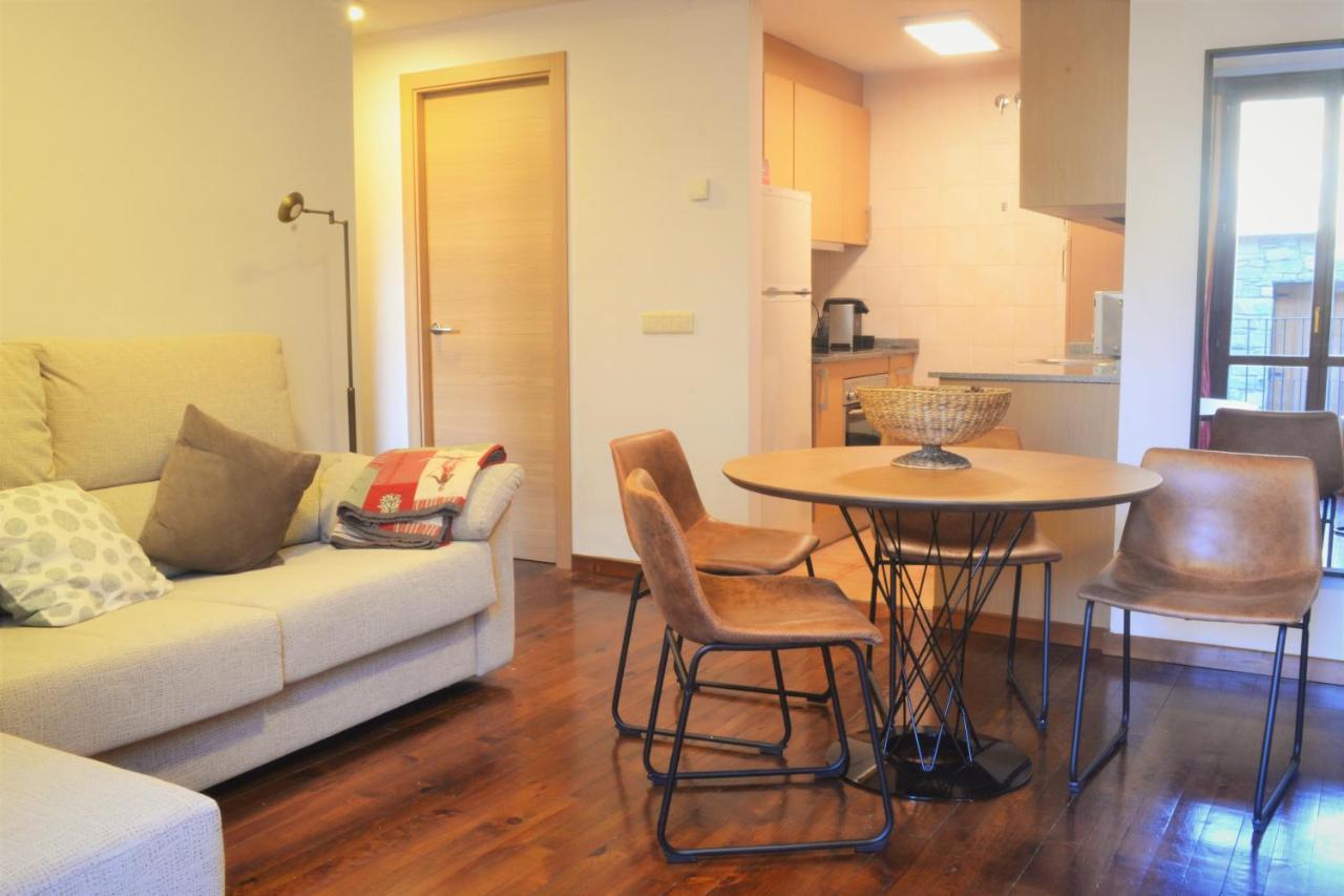 Apartament Acollidor Amb Una Gran Llar De Foc By Rural D'Aneu Esterri d'Àneu Exterior photo